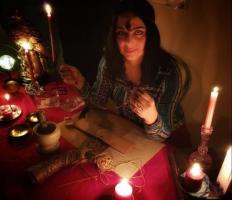 Гадалка Маг Таролог Сабина в Германии Профессиональные Магические Услуги Привороты Гадание